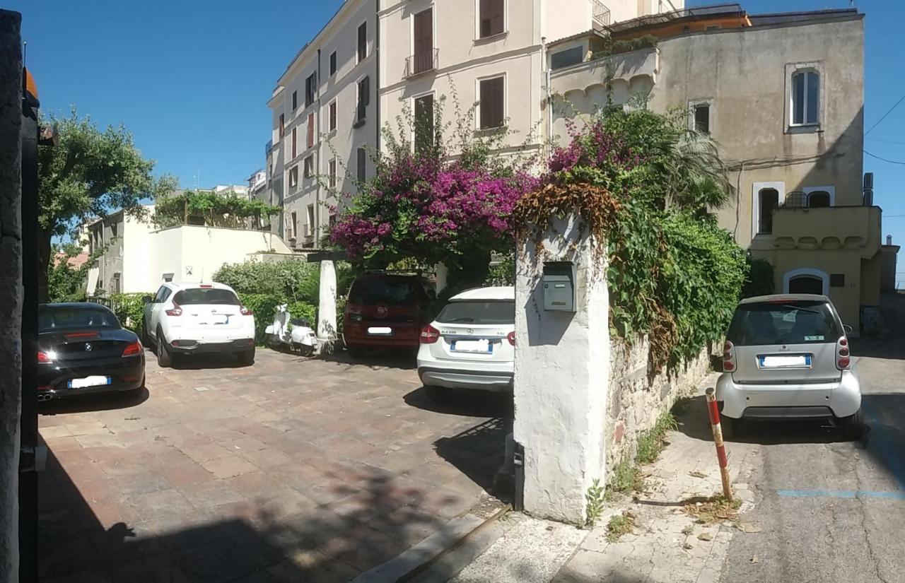 B&B Millequattrocento กาเอตา ภายนอก รูปภาพ