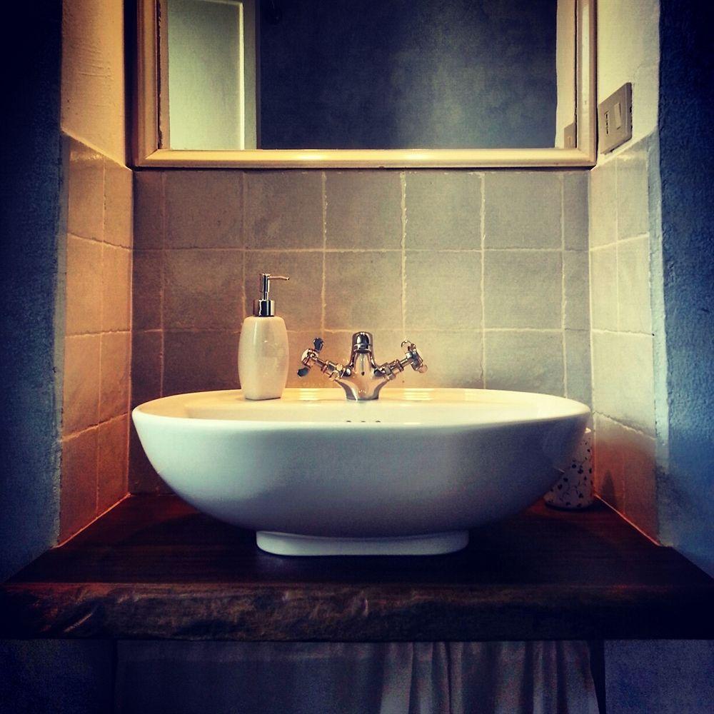 B&B Millequattrocento กาเอตา ภายนอก รูปภาพ